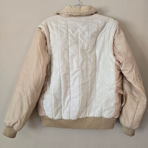 Womens Beige Quilted Jacket Vest Retro Size Medium  Vintage - Picture 2 of 11